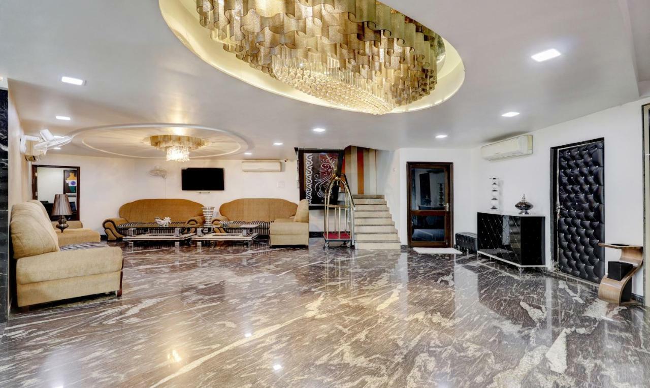 Treebo Trend Orient Grand Hotel Nagpur Bagian luar foto