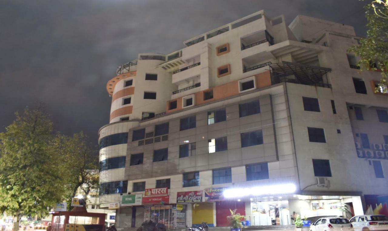 Treebo Trend Orient Grand Hotel Nagpur Bagian luar foto